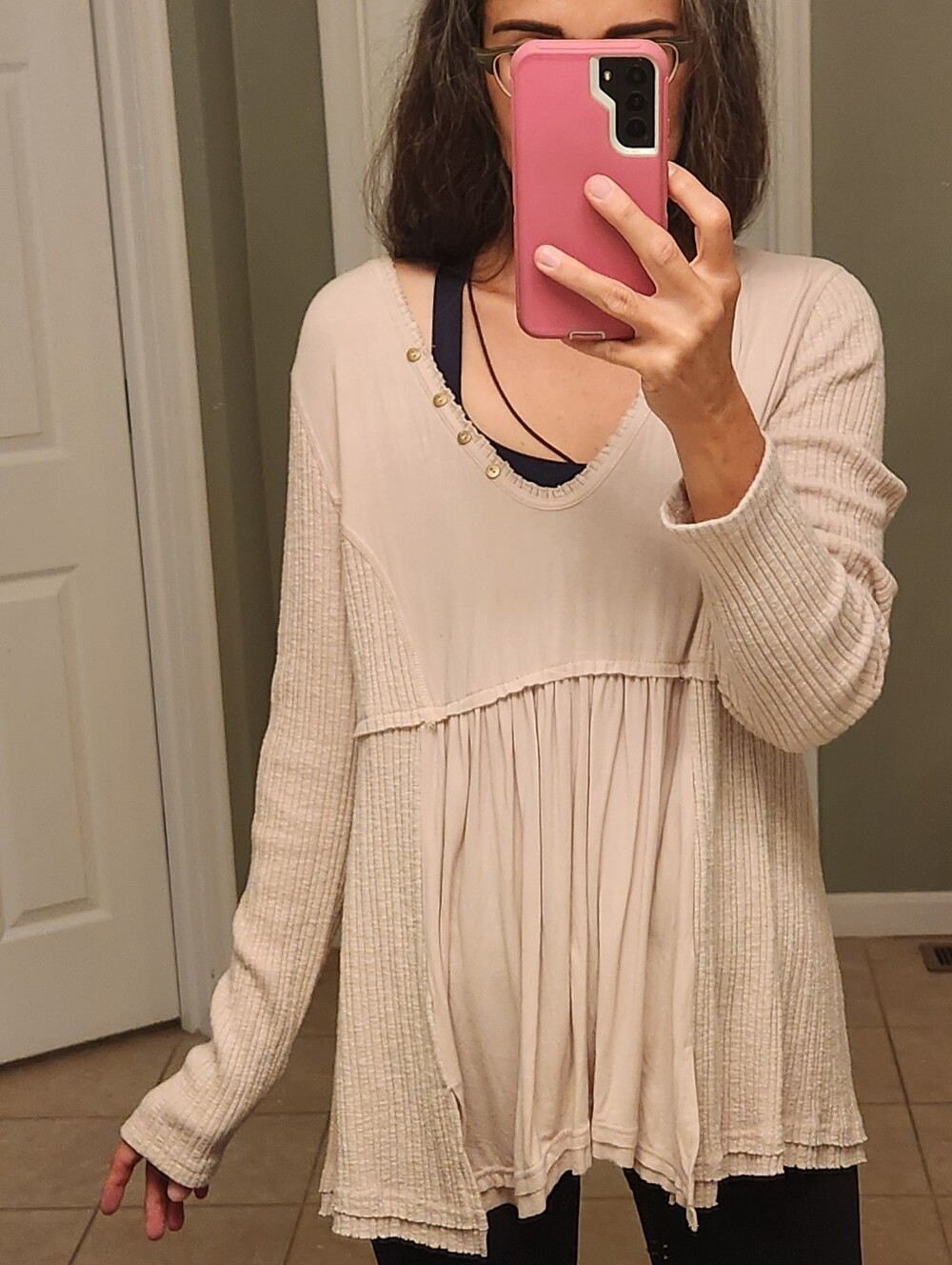 entro Blouse Size L Cream V-Neck Babydoll Tunic Maternity - Picture 2 of 10